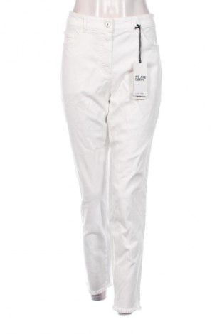 Дамски дънки Gerry Weber, Размер L, Цвят Бял, Цена 142,99 лв.
