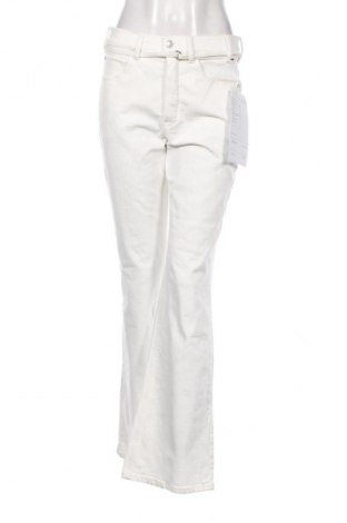 Дамски дънки Gerry Weber, Размер M, Цвят Бял, Цена 174,99 лв.