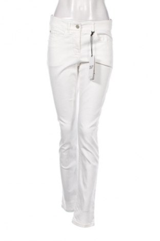 Blugi de femei Gerry Weber, Mărime M, Culoare Alb, Preț 594,99 Lei
