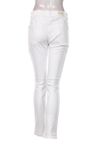 Dámske džínsy  Gerry Weber, Veľkosť M, Farba Biela, Cena  99,95 €