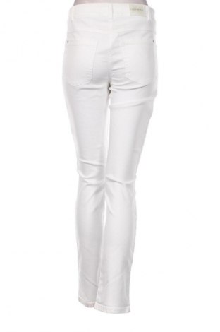 Damen Jeans Gerry Weber, Größe M, Farbe Weiß, Preis 95,99 €