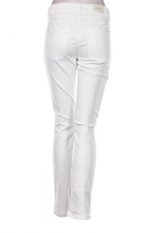 Damskie jeansy Gerry Weber, Rozmiar M, Kolor Biały, Cena 564,99 zł