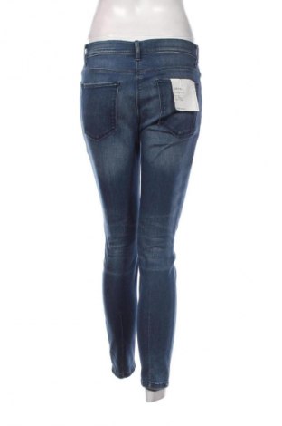 Дамски дънки Gerry Weber, Размер M, Цвят Син, Цена 142,99 лв.
