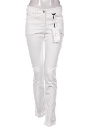 Дамски дънки Gerry Weber, Размер M, Цвят Бял, Цена 174,99 лв.