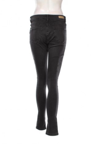 Damskie jeansy Gina, Rozmiar M, Kolor Szary, Cena 43,99 zł