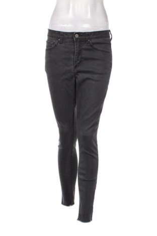 Dámske džínsy  H&M, Veľkosť M, Farba Sivá, Cena  9,95 €