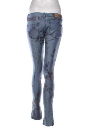 Дамски дънки Hilfiger Denim, Размер M, Цвят Многоцветен, Цена 101,47 лв.