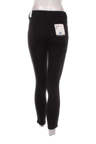 Damskie jeansy Just, Rozmiar M, Kolor Czarny, Cena 134,99 zł