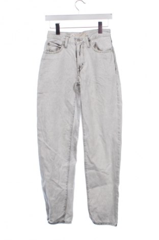 Dámske džínsy  Levi's, Veľkosť XS, Farba Sivá, Cena  44,12 €