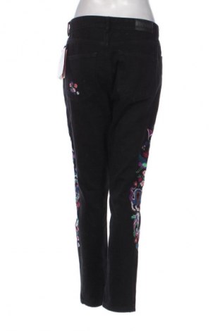 Damen Jeans Monki, Größe M, Farbe Schwarz, Preis 28,99 €