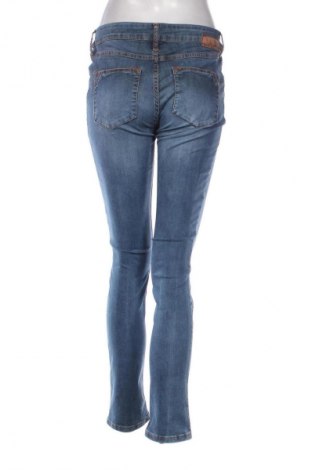 Damskie jeansy Mustang, Rozmiar M, Kolor Niebieski, Cena 94,38 zł