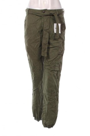 Blugi de femei New Look, Mărime M, Culoare Verde, Preț 158,99 Lei