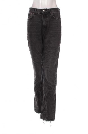 Damskie jeansy Perfect Jeans By Gina Tricot, Rozmiar S, Kolor Szary, Cena 89,99 zł