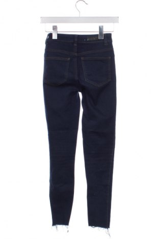 Dámské džíny  Pieces, Velikost XS, Barva Modrá, Cena  429,00 Kč