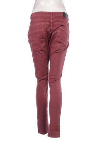 Damskie jeansy Please, Rozmiar L, Kolor Czerwony, Cena 564,99 zł