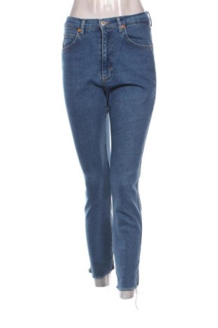Γυναικείο Τζίν Pull&Bear, Μέγεθος M, Χρώμα Μπλέ, Τιμή 18,99 €