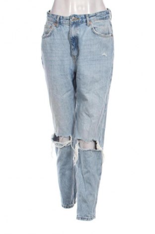 Damskie jeansy Pull&Bear, Rozmiar M, Kolor Niebieski, Cena 66,99 zł