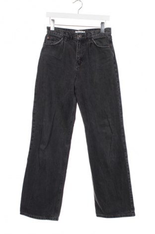 Női farmernadrág Pull&Bear, Méret XS, Szín Fekete, Ár 5 799 Ft