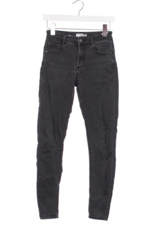 Női farmernadrág Pull&Bear, Méret S, Szín Fekete, Ár 5 776 Ft