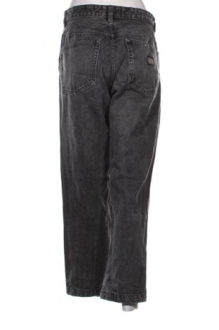 Dámské džíny  Pull&Bear, Velikost L, Barva Černá, Cena  469,00 Kč