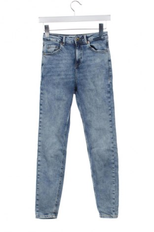 Damskie jeansy Reserved, Rozmiar XS, Kolor Niebieski, Cena 66,67 zł
