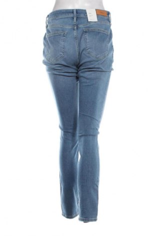 Damskie jeansy S.Oliver, Rozmiar M, Kolor Niebieski, Cena 244,99 zł