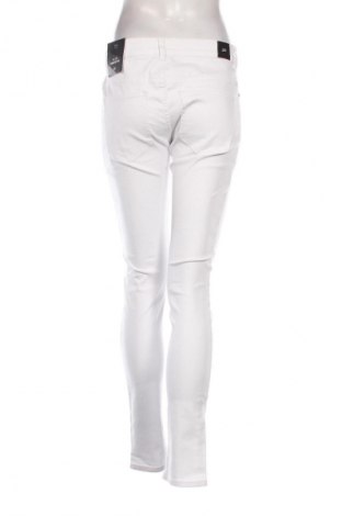 Damen Jeans Sixth June, Größe M, Farbe Weiß, Preis 31,99 €