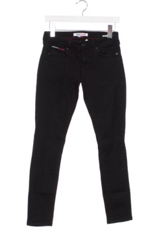 Дамски дънки Tommy Jeans, Размер XS, Цвят Черен, Цена 74,97 лв.