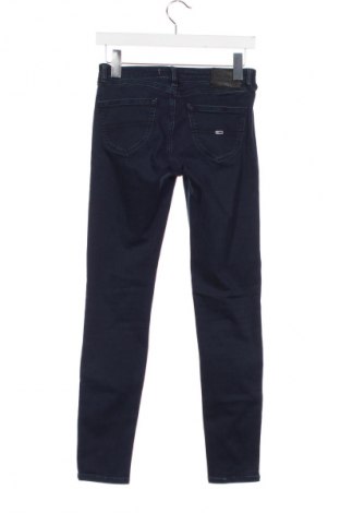 Дамски дънки Tommy Jeans, Размер S, Цвят Син, Цена 74,97 лв.