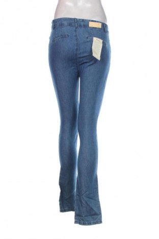 Damskie jeansy Unbranded, Rozmiar M, Kolor Niebieski, Cena 150,99 zł