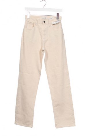 Γυναικείο Τζίν Uniqlo, Μέγεθος XS, Χρώμα Λευκό, Τιμή 47,62 €