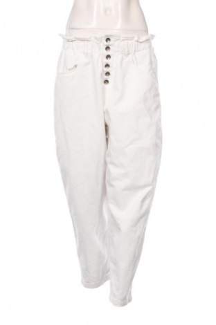 Blugi de femei United Colors Of Benetton, Mărime XXL, Culoare Alb, Preț 108,04 Lei