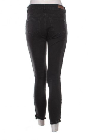 Blugi de femei United Colors Of Benetton, Mărime S, Culoare Negru, Preț 141,99 Lei