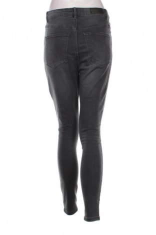 Дамски дънки Vero Moda, Размер M, Цвят Сив, Цена 33,99 лв.