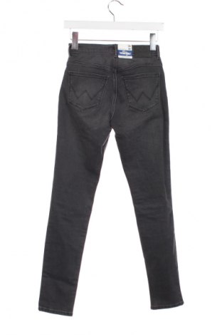 Dámske džínsy  Wrangler, Veľkosť S, Farba Sivá, Cena  87,98 €