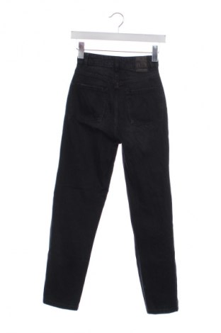 Dámske džínsy  Zara, Veľkosť XXS, Farba Čierna, Cena  9,95 €