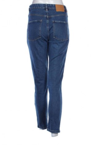 Blugi de femei Zara, Mărime S, Culoare Albastru, Preț 93,99 Lei