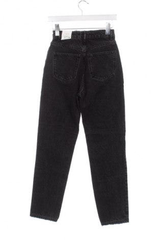 Дамски дънки Zara, Размер XS, Цвят Черен, Цена 62,00 лв.