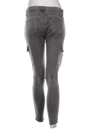 Damen Jeans Zara, Größe M, Farbe Grau, Preis 13,81 €