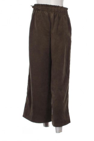 Damen Cordhose GU, Größe L, Farbe Braun, Preis € 14,77
