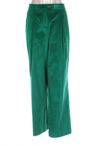 Pantaloni de velvet de femei Luis Trenker, Mărime M, Culoare Verde, Preț 884,99 Lei