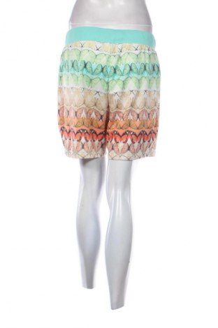 Damskie szorty Adidas Originals, Rozmiar M, Kolor Kolorowy, Cena 78,16 zł