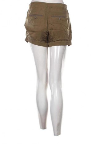 Damen Shorts Boss Orange, Größe M, Farbe Grün, Preis € 42,99