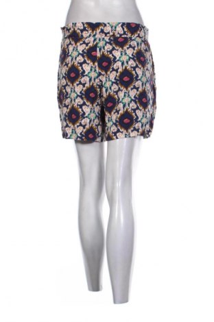Pantaloni scurți de femei Defacto, Mărime M, Culoare Multicolor, Preț 41,99 Lei