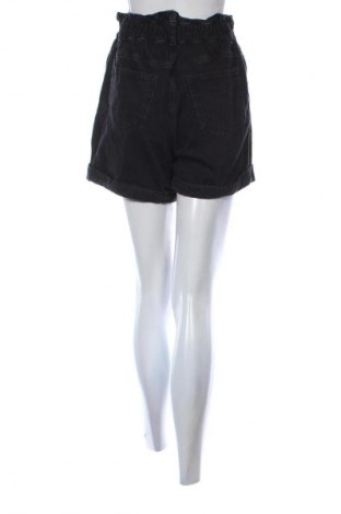 Dámske kraťasy  H&M, Veľkosť M, Farba Sivá, Cena  7,95 €