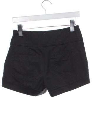 Pantaloni scurți de femei H&M, Mărime XS, Culoare Gri, Preț 50,00 Lei
