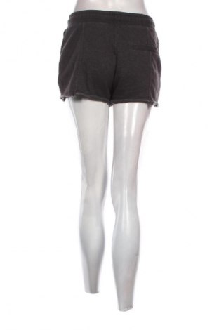 Damen Shorts H&M Divided, Größe M, Farbe Schwarz, Preis 6,99 €