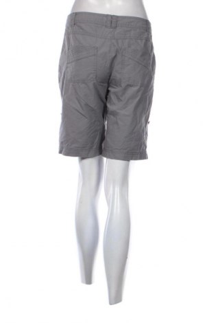 Pantaloni scurți de femei LC Waikiki, Mărime S, Culoare Gri, Preț 83,99 Lei