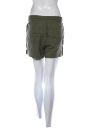 Pantaloni scurți de femei Old Navy, Mărime M, Culoare Verde, Preț 123,68 Lei