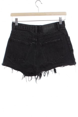 Damen Shorts Pull&Bear, Größe S, Farbe Grau, Preis € 9,99